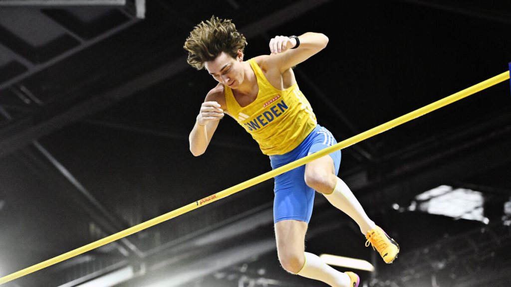 Duplantis säkrar medalj i inomhus-VM