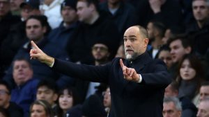 Kämpande Tottenham lider nytt derbyförlust