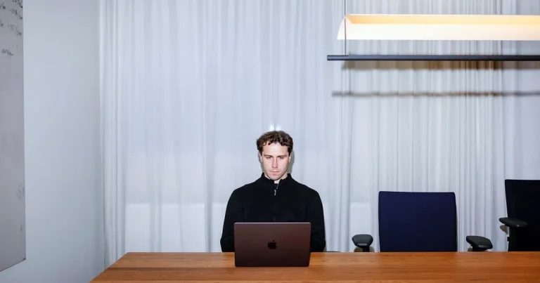 Han blev miljardär på AI innan 30: ”Rädd för att dö utan att ha gjort något meningsfullt”