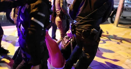 Krigsmotståndet ökar i Israel – flera gripna efter helgens protester