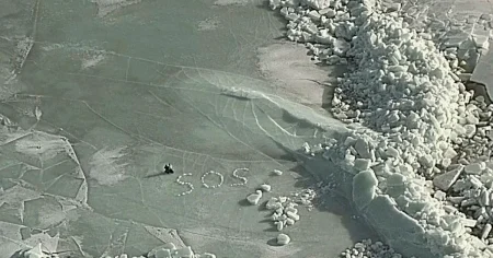 Äventyrarna fastnade – skrev SOS i isen