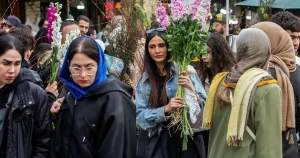 Irans ledare gömmer sig – men dödspatrullerna måste synas