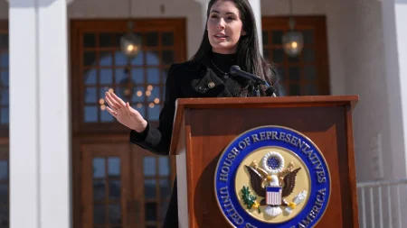 Ryska parlamentariker på USA-besök möter kongressledamöter för första gången sedan invasionen av Ukraina 2022