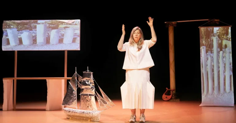 Den här Greklandsresan sträcker sig över tusentals år