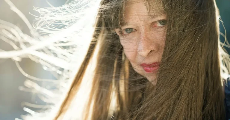 Carina Rydberg är äntligen tillbaka på osäker mark