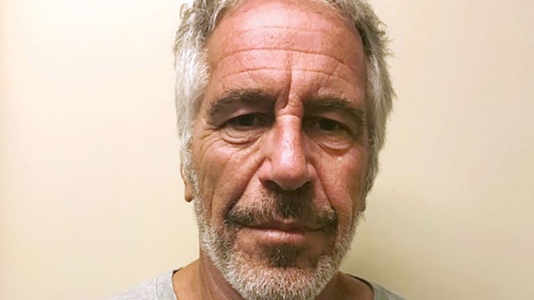 New York Academy of Art ska donera medel kopplade till Jeffrey Epstein till ideell organisation som stödjer offer för människohandel