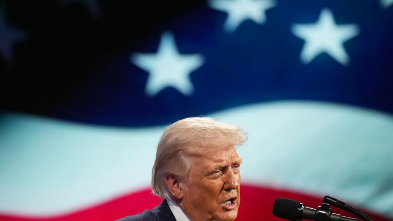 Trump säger att USA kanske inte kommer att skydda NATO-medlemmar