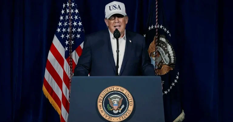 Johan Croneman: Ursäkta klarspråket SVT, men vi skiter i era rutiner