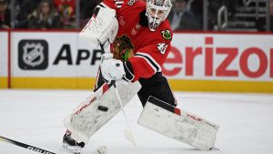 Arvid Söderblom noterar sin första NHL-nolla i 4-0-seger för Chicago Blackhawks