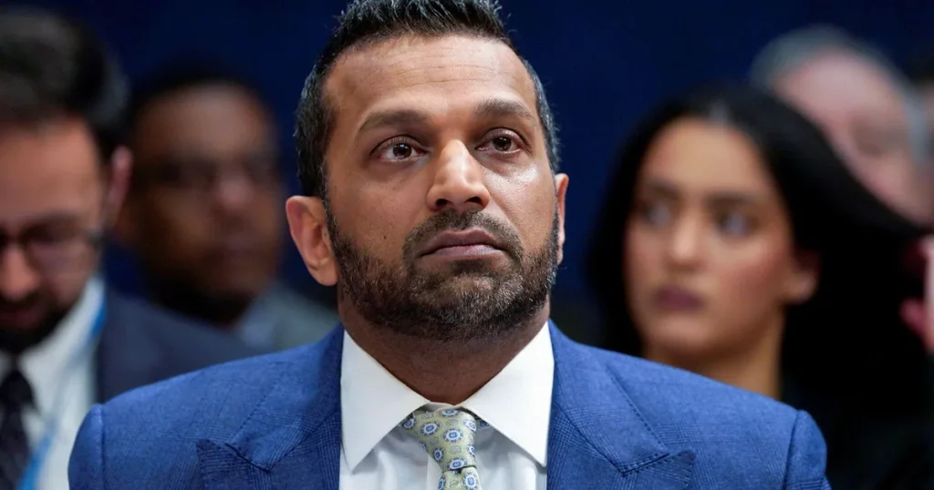 Irankopplad hackergrupp läckte FBI-chefens privata bilder