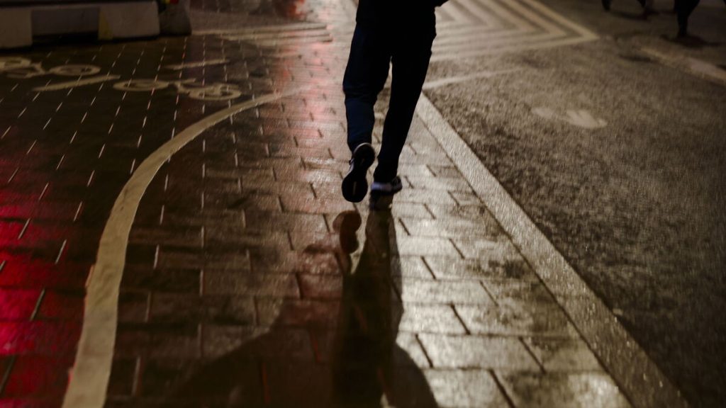 Över 400 dömda till utvisning för grova brott är fortfarande kvar i Sverige