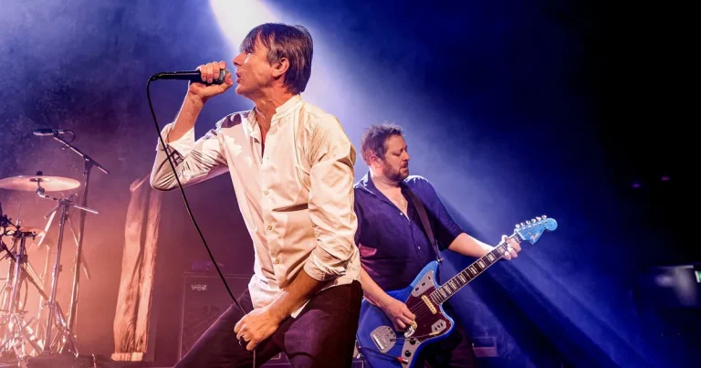 Richard Oakes: ”Att vara i ett band är att vara med i ett gäng”