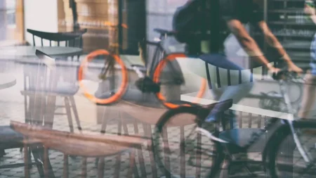 Iran hotar att attackera USA-anknutna universitet över hela Mellanöstern