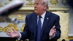 Trump hotar att stoppa all handel med Spanien efter att det vägrade låta USA använda sina flygbaser