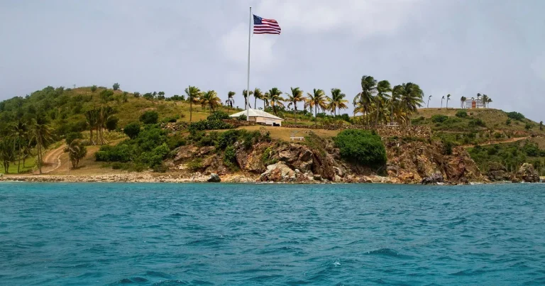 Kalena: En bostadsannons och jag tänker på Epstein