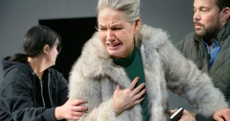 Är kvinnliga skådespelare fortfarande så här sjukligt självupptagna?