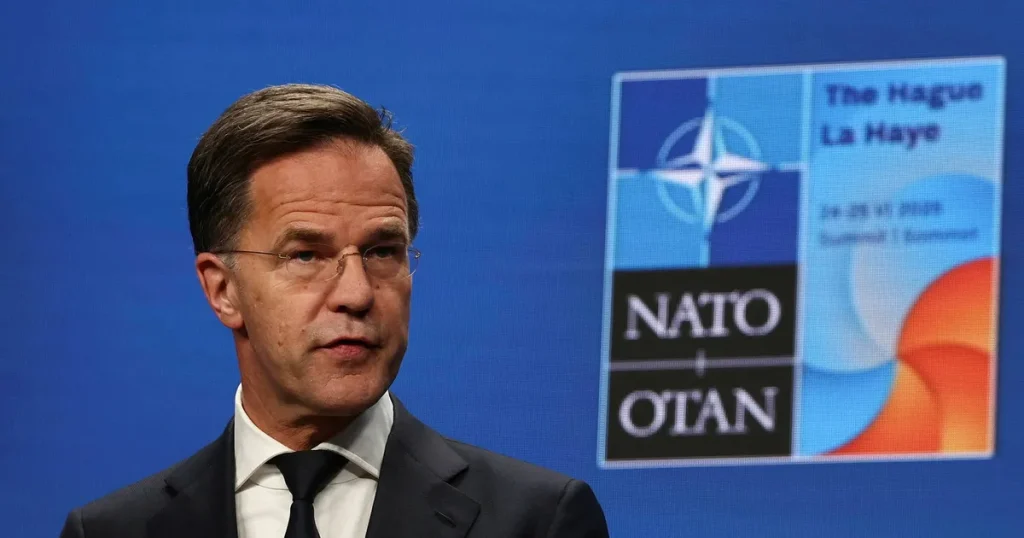 Natochefen Rutte fortsätter stötta USA:s attacker: ”Det applåderar jag”