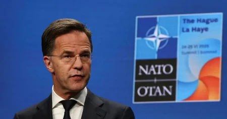 Natochefen Rutte fortsätter stötta USA:s attacker: ”Det applåderar jag”