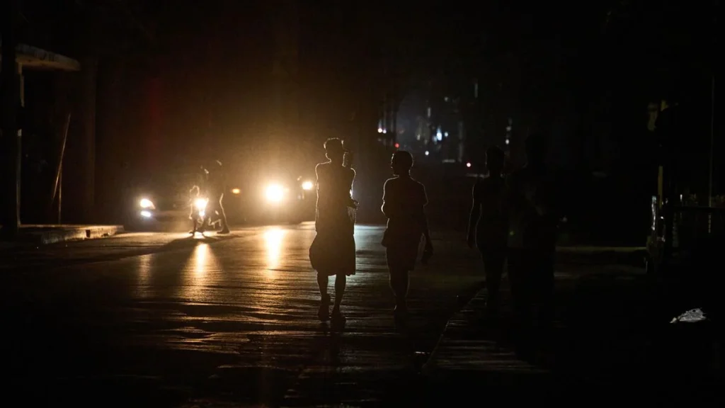 Kuba avvisar USA:s ambassads begäran att importera diesel, kallar det skamlöst