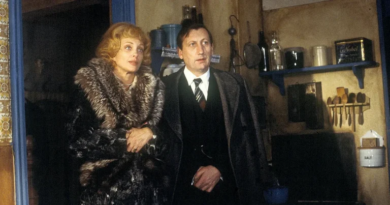 Kalena: Du kan höra av dig när du kollat på tv-serien