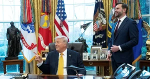 Vance bryter tystnad om attacken: ”Vi har en smart president”