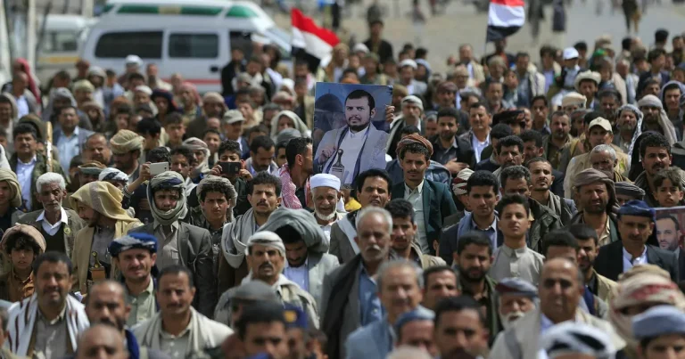 Huthierna kan sprida konflikten till Röda havet