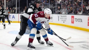 Landeskog gör mål mot landsman Forsberg när Colorado besegrar Los Angeles Kings 4-2