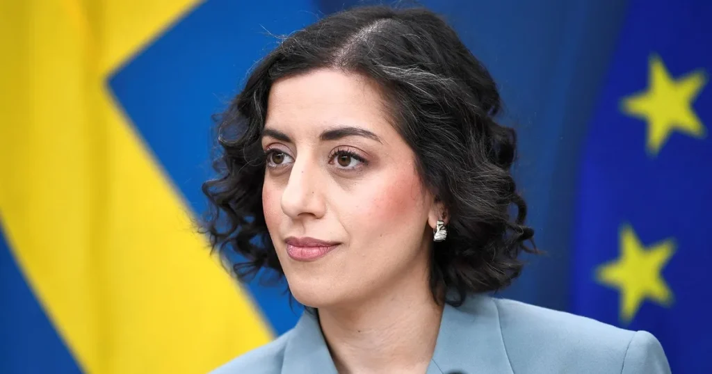 Mohamssons öde avgörs – Liberalerna håller landsmöte