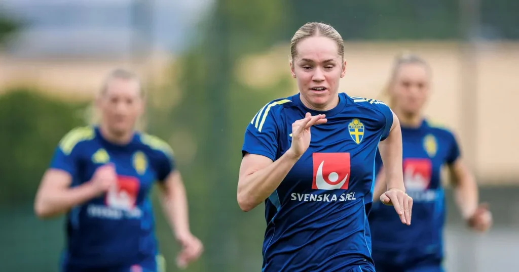 Krisen inför VM-kvalet: ”Kan Lundkvist spela mittback?”