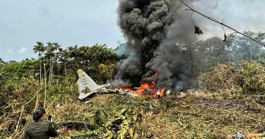Militärflygplan har kraschat i Colombia