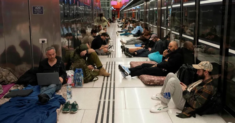 Israelerna står enade bakom Netanyahu i frågan om attackerna mot Iran