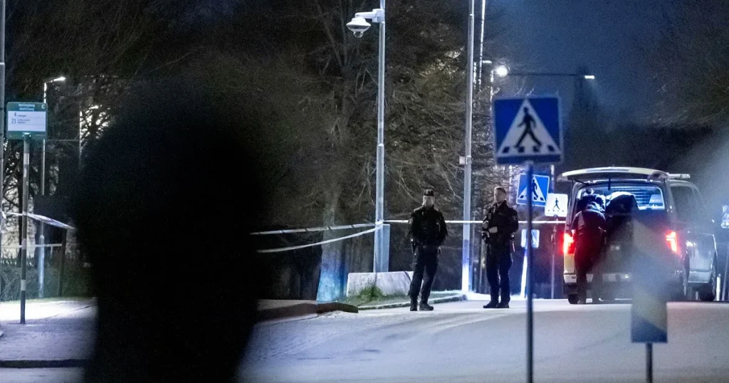 Polisen söker vittnen efter Helsingborgsmord – knackade dörr under måndagen