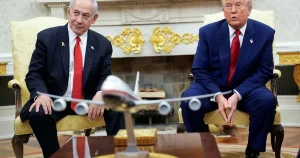 Netanyahu vädjar till Trump att fortsätta kriget