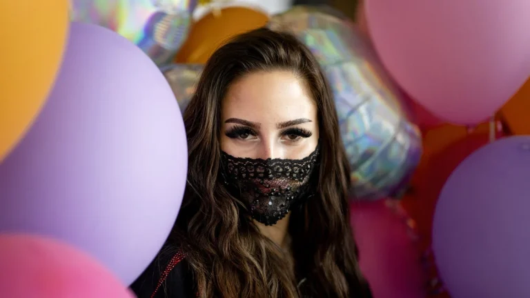 Vinnaren Felicia spelar Desdemona i Shakespeares Othello på Sveriges Radio