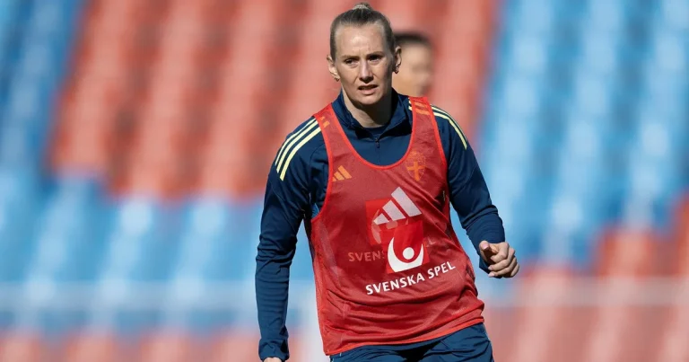 Hon blir lagkapten i Asllanis frånvaro