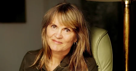 Sonen slutar svara på sms – är mamma verkligen så påträngande?