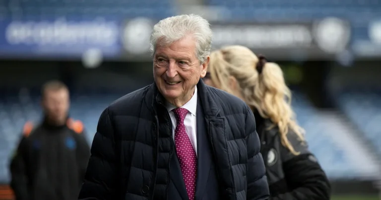 Tränarlegendaren tillbaka: ”Jag har ingen avsikt att dö på bänken”