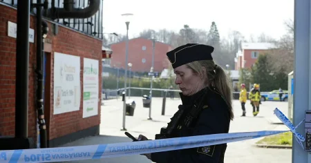 Explosion vid mataffär i Södertälje