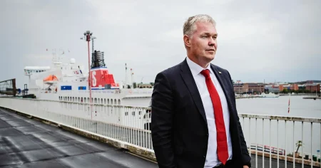 Stena bulks vd: ”Vi ska få ut besättningarna som fort som möjligt”