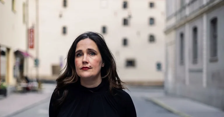 Medlemmarna låter Författarförbundet fortsätta delta i AI-projekt