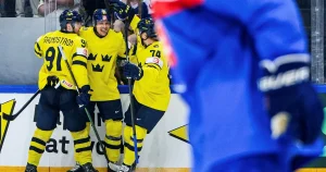 Sverige undvek fiasko – klara för VM-kvartsfinal efter drama