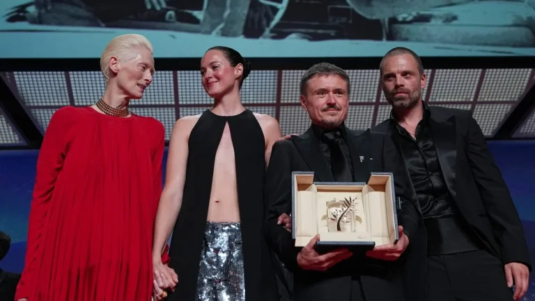 token_budget: 1000000
Cristian Mungiu vinner sin andra Guldpalm för Fjord i Cannes