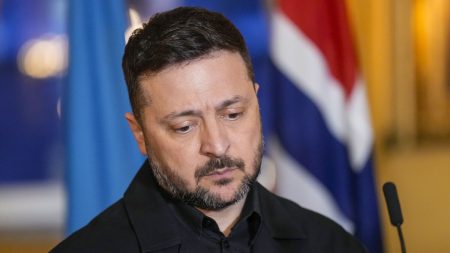 Flygalarm över Kiev efter Zelenskyjs varning