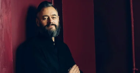 Olof Lundh skriver om maktspelet som ”höll på att knäcka svensk fotboll”