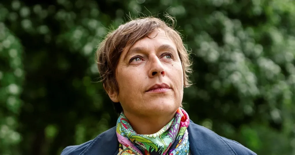 Spänning och samhällskritik förvaltas i Marion Brunets nya klimatdystopi för unga läsare