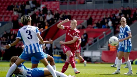Svenskt mål räcker inte när Liverpool åker ur FA-cupen