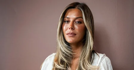 Jessica: Vem vill vara blank som en nypolerad Tesla i fejset?