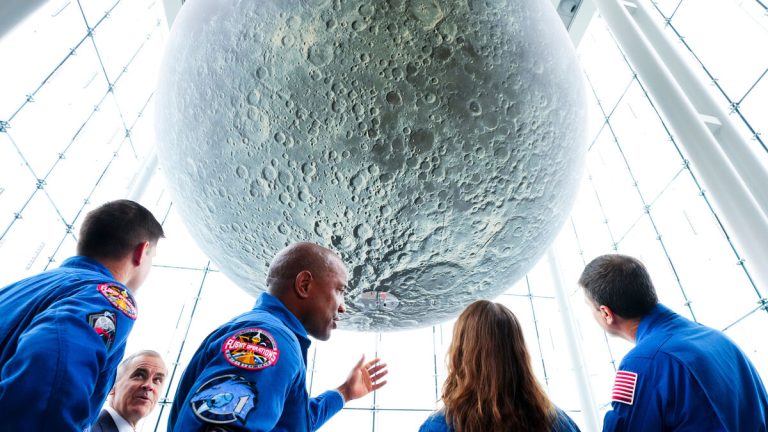 NASA planerar månbas | Sweden Herald