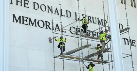 Trumps namn plockas ner från Kennedy Center