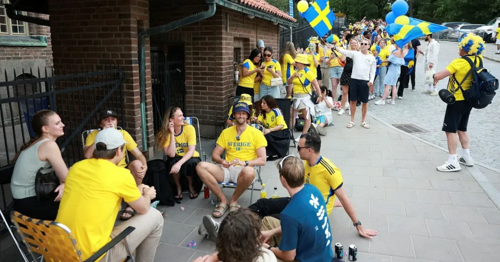 Här laddar fansen för fullt: ”Varit här i flera timmar”